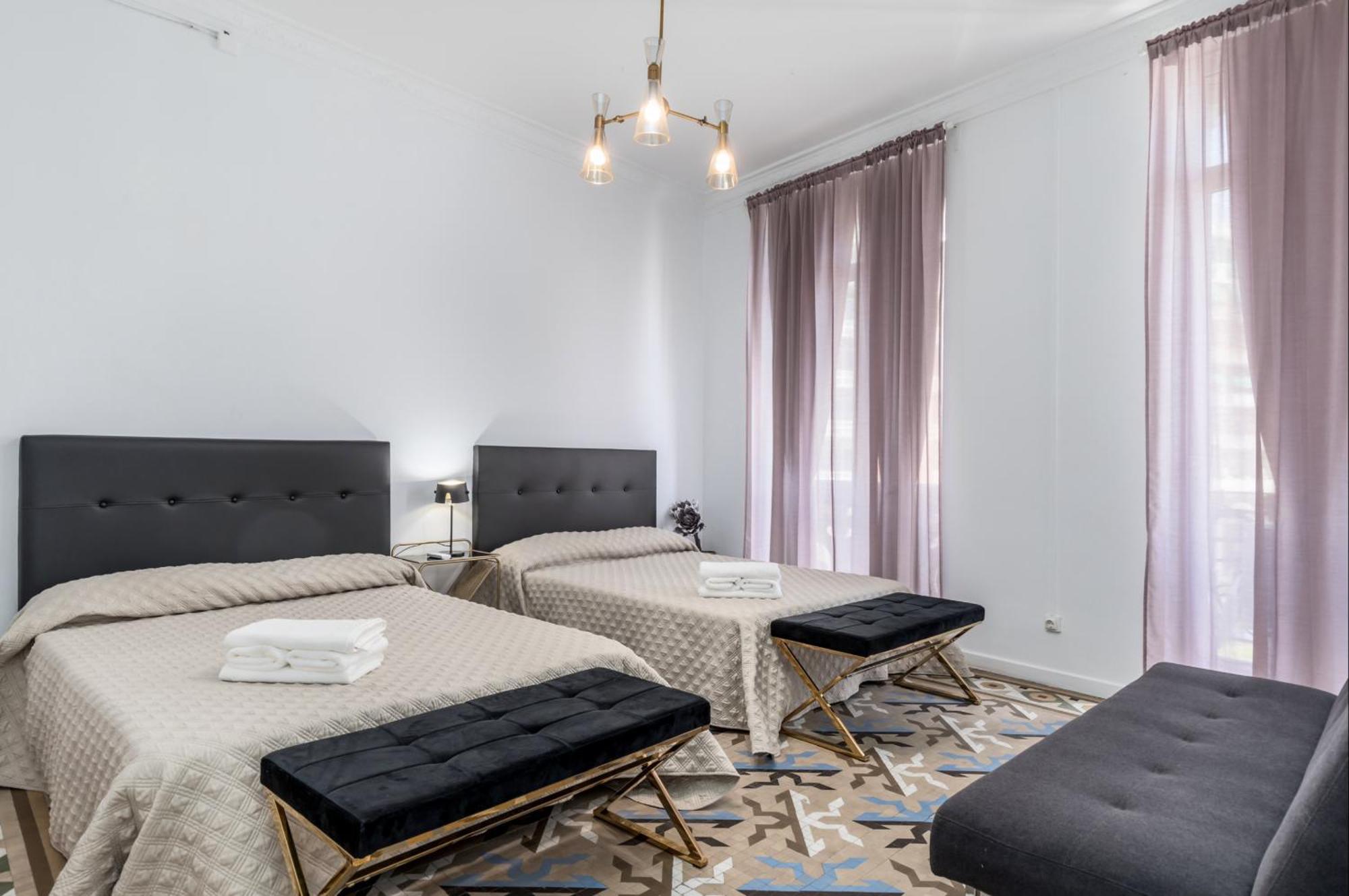 New Calabuig Apartaments Valencia Kültér fotó