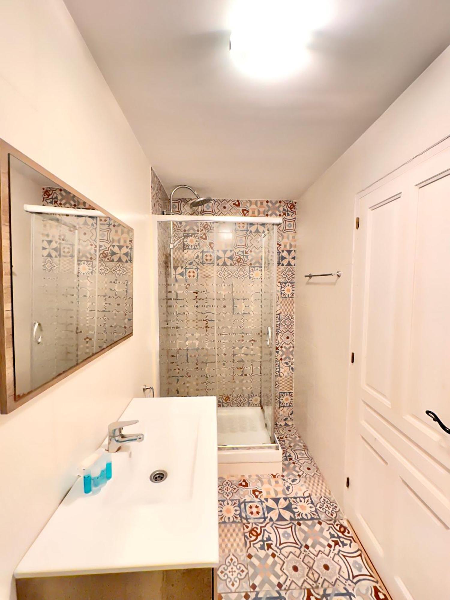 New Calabuig Apartaments Valencia Kültér fotó